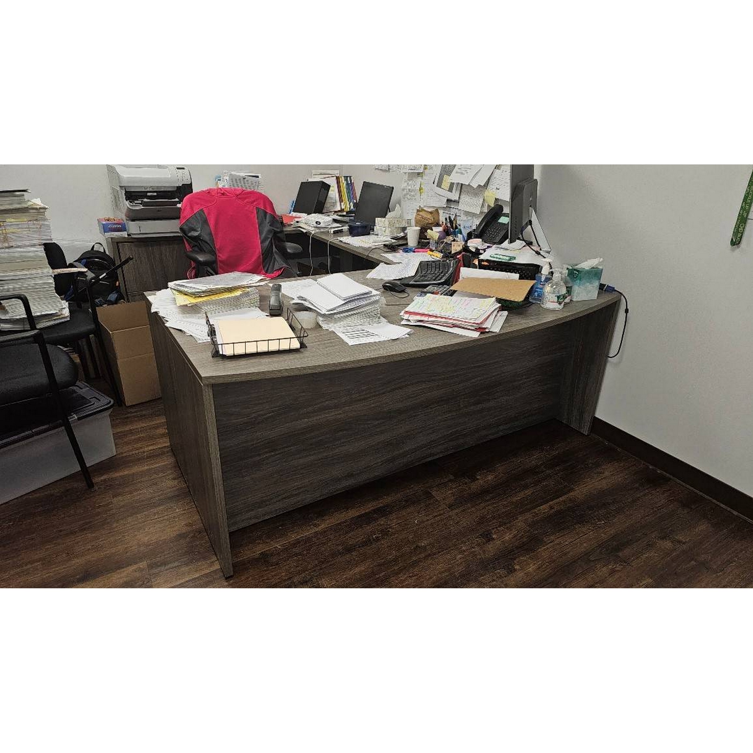 U-Shapped Desk-Southwest